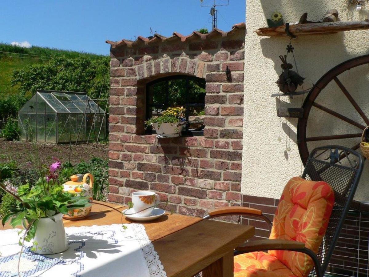 Quiet Holiday Home With Terrace 코르바흐 외부 사진